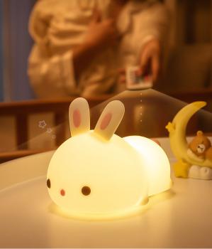 360Home Kaninchen wiederaufladbare Silikonlampe für das Bett